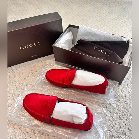 Men’s Gucci Shoes - Picture 2 of 9